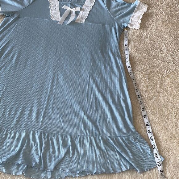 SHEIN blue nightgown with ribbon size: Medium - Picture 13 of 16